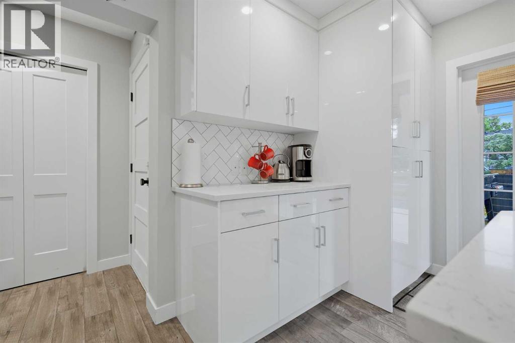 2408 Richmond Road SW — photo 9