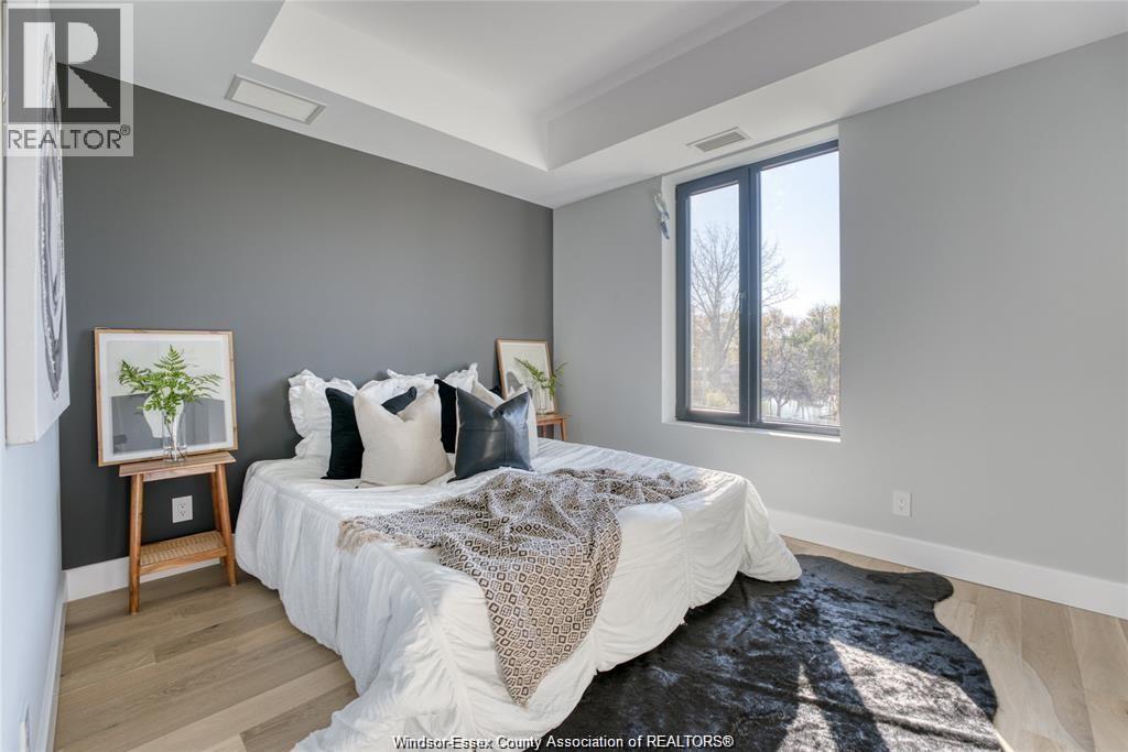 #212 14400 TECUMSEH ROAD - 17