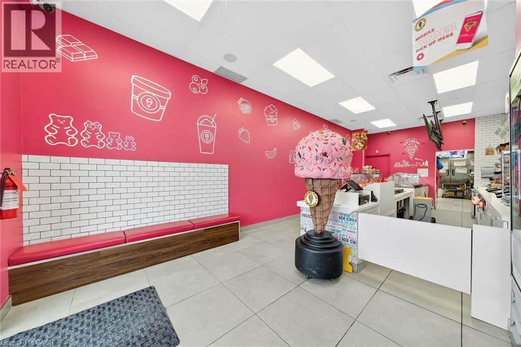 380 DUNDAS Street E Unit# D9
