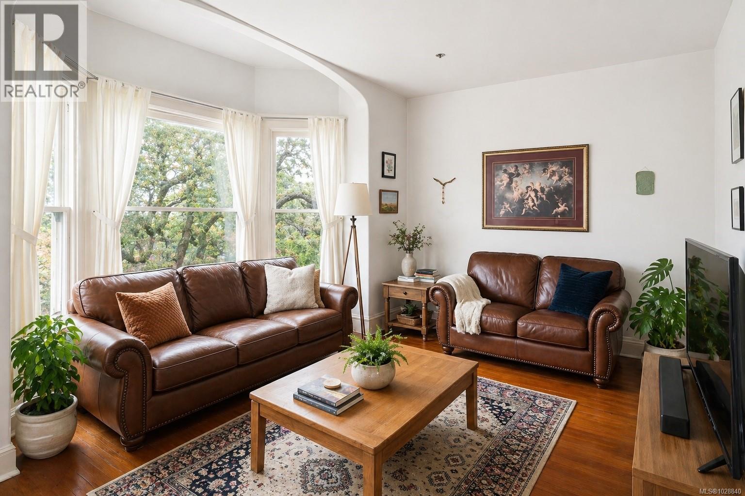 1270 Yates St - 43