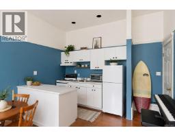 Eating area - 1270 Yates St, Victoria, BC V8V3N3 Photo 29