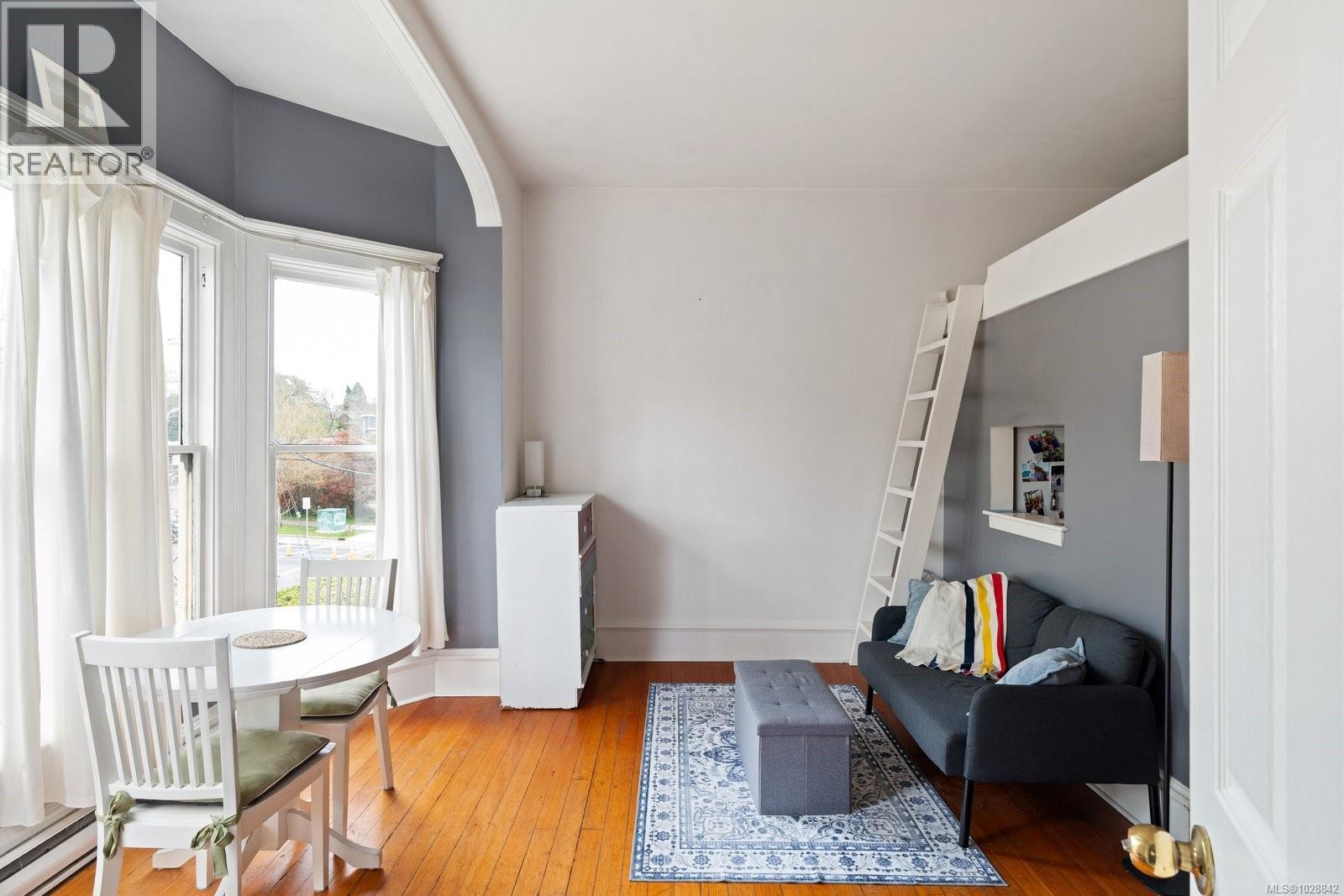 1270 Yates St - 35