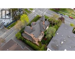 1270 Yates St, Victoria, BC V8V3N3 Photo 57