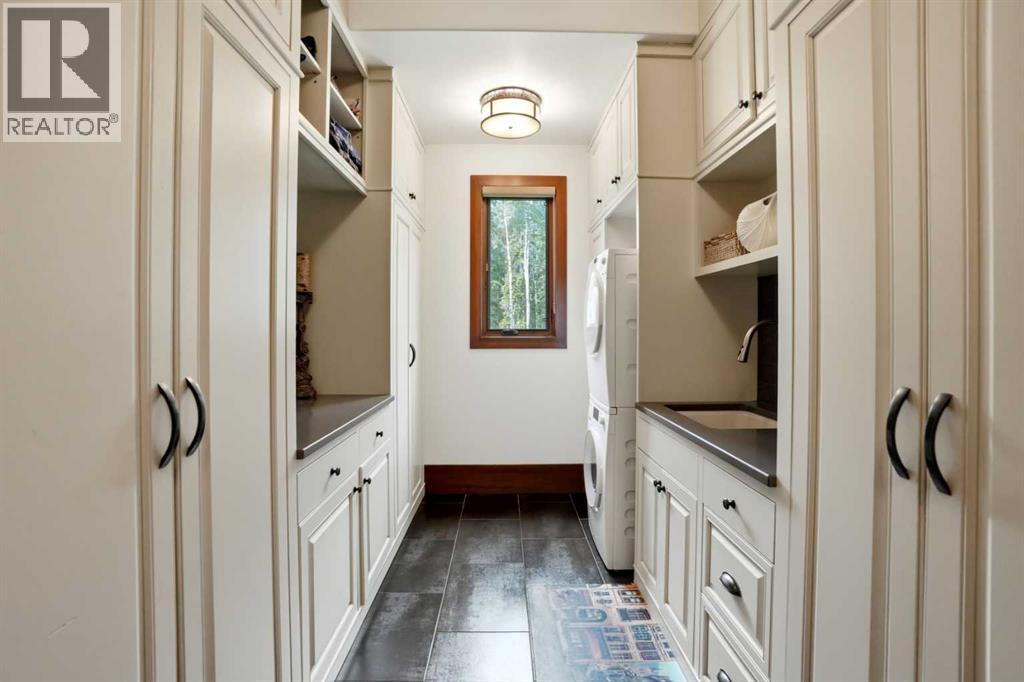 130 Hawk's Landing Drive — photo 24