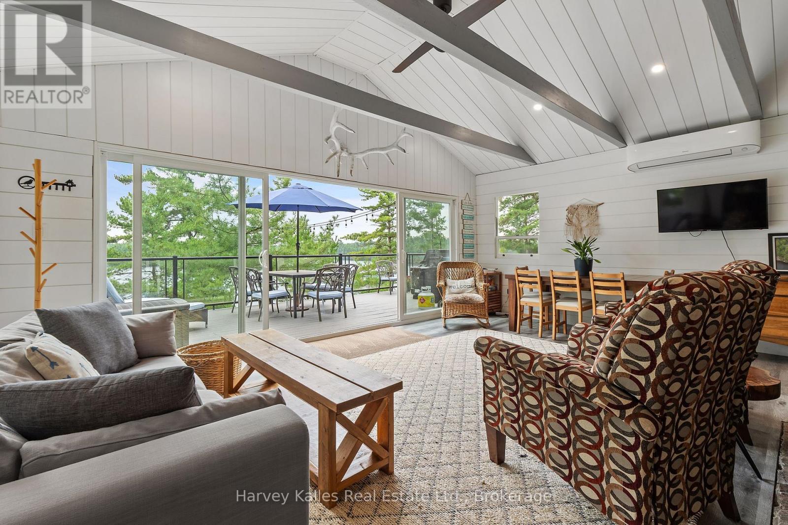 1443 SILVER LAKE ROAD - 11