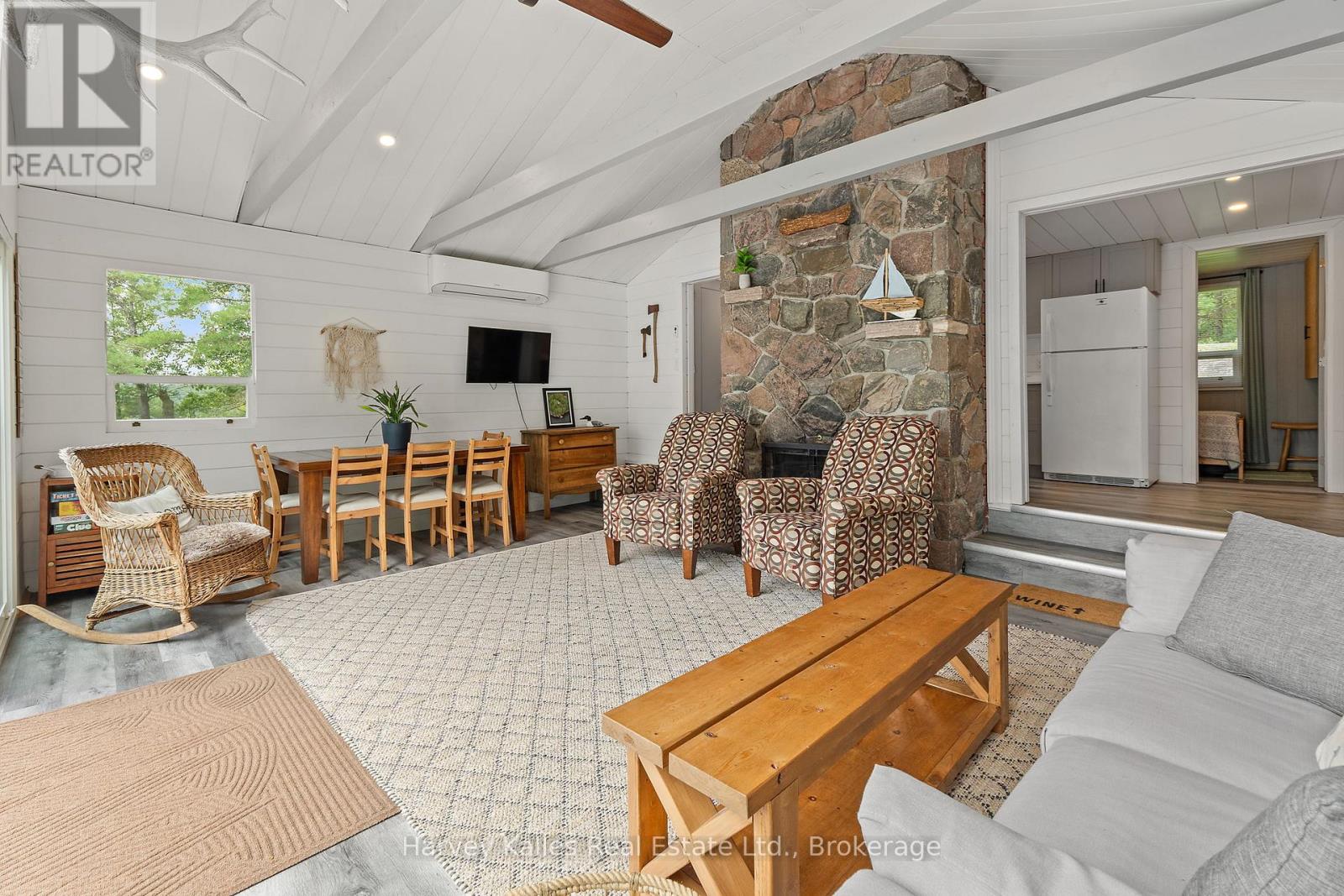 1443 SILVER LAKE ROAD - 33