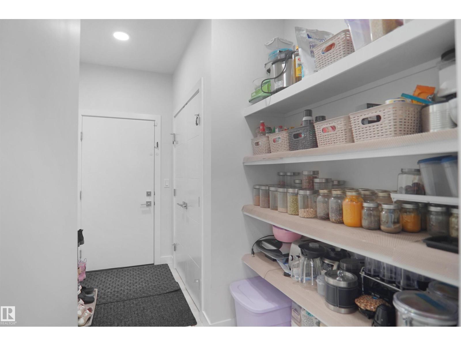 2551 12 AV NW NW — photo 21