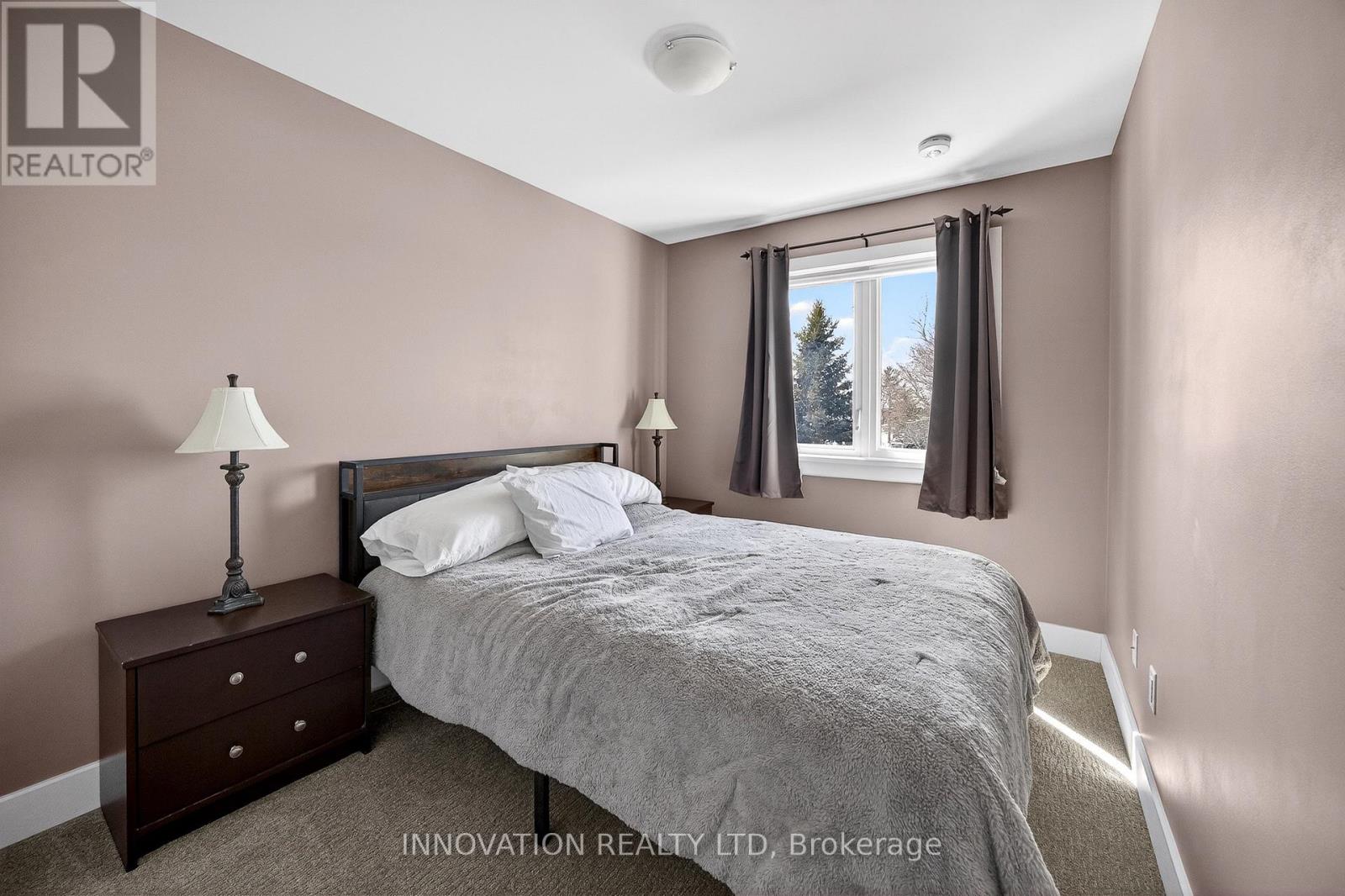 207 BERT HALL STREET - 36