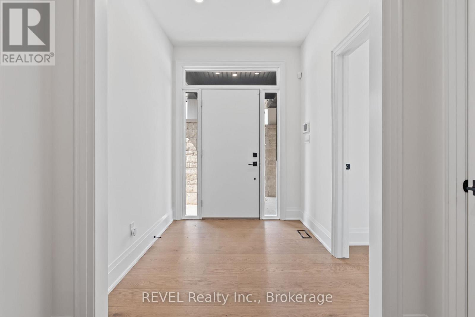 23 ACCURSI CRESCENT - 5