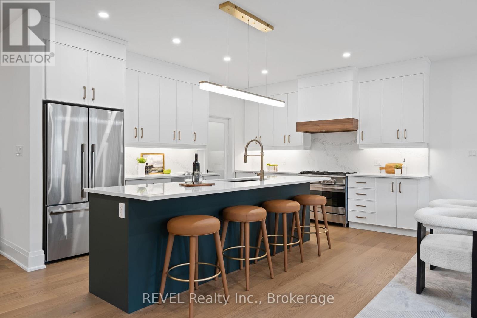23 ACCURSI CRESCENT - 9