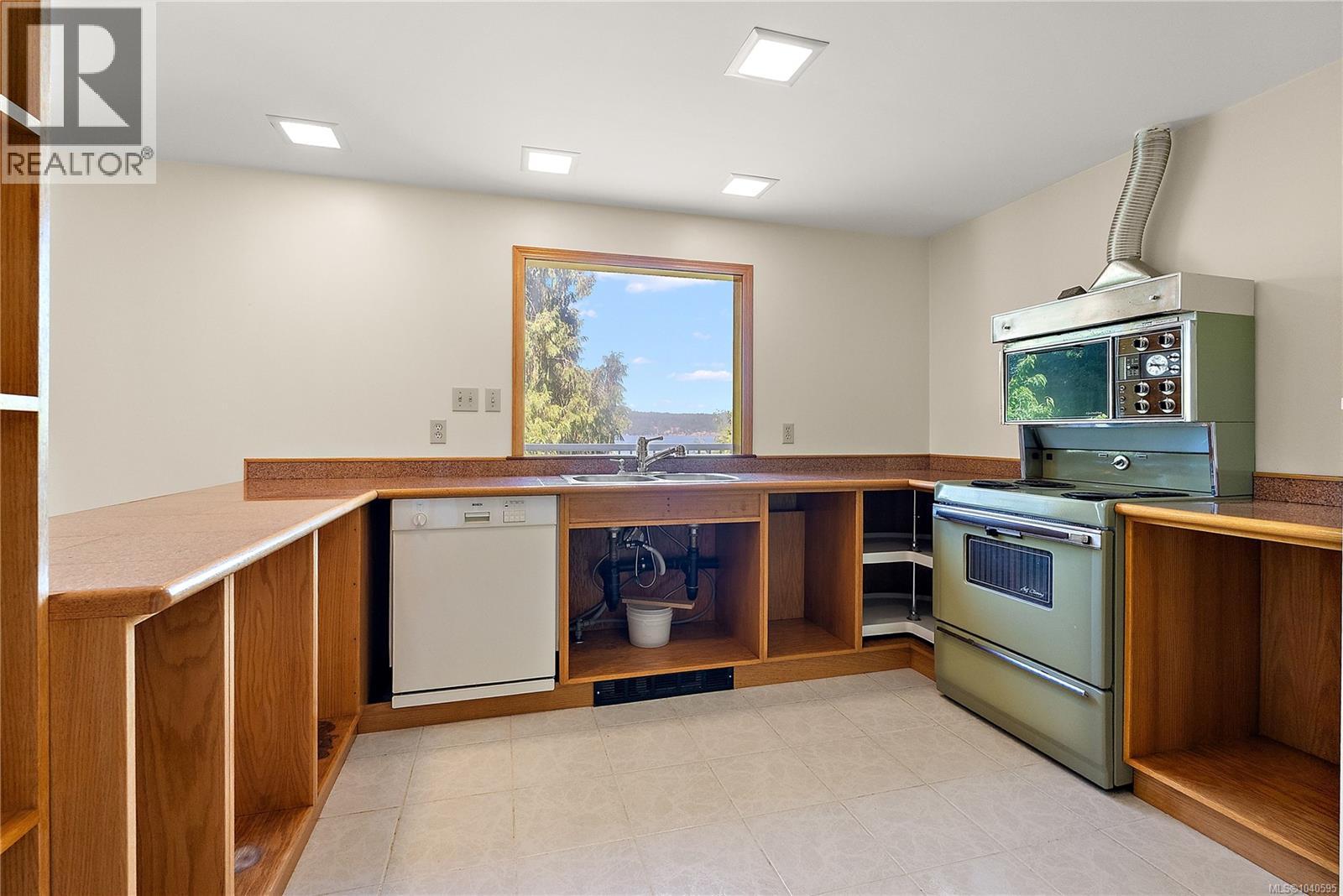 1356 Lands End Rd - 7