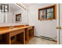 1356 Lands End Rd, North Saanich, BC V8L5K1 Photo 29