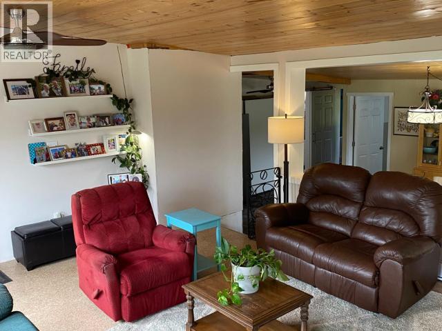4321 SANDERSON ROAD - 11