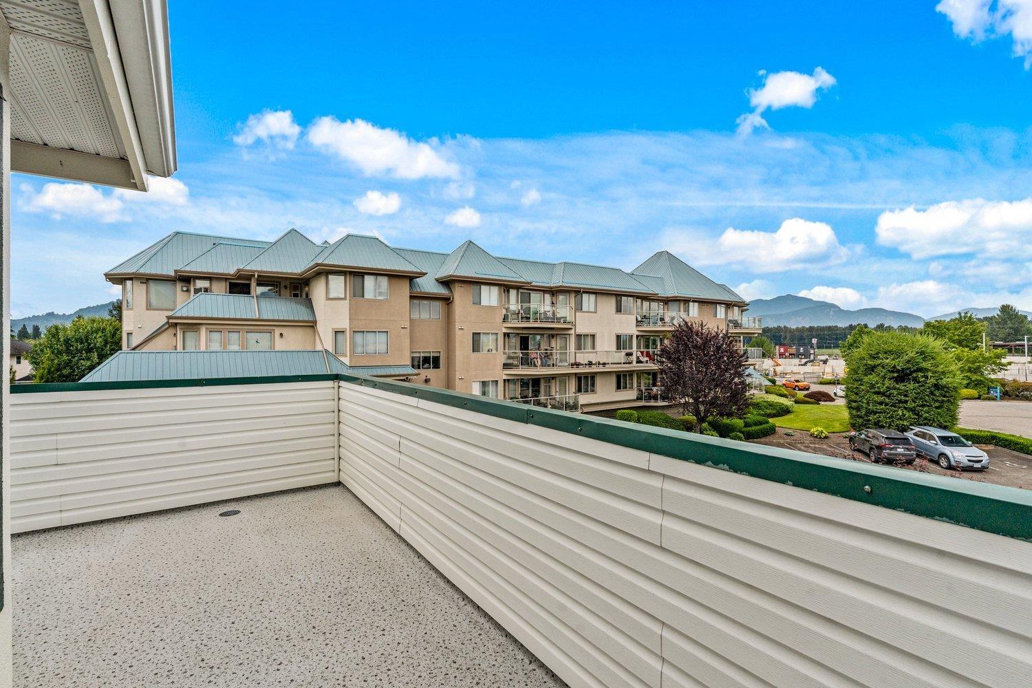 209 7651 AMBER DRIVE, Sardis West Vedder, Chilliwack