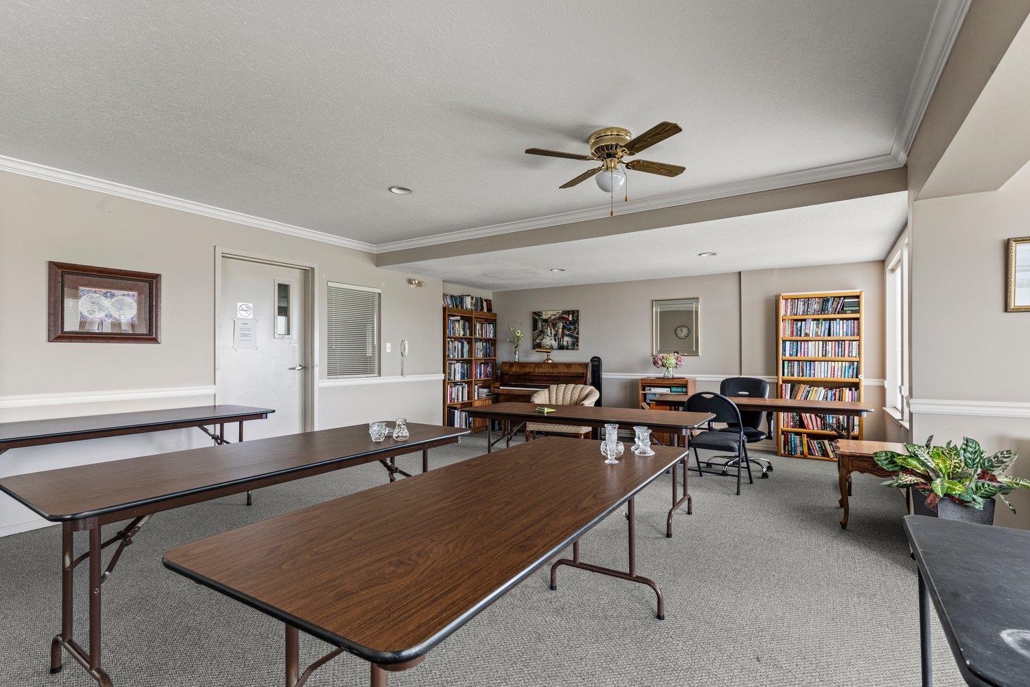 209 7651 AMBER DRIVE, Sardis West Vedder, Chilliwack