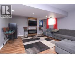 334 St. Lawrence Drive, Welland, ON L3C7H7 Photo 16