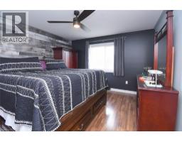 334 St. Lawrence Drive, Welland, ON L3C7H7 Photo 19