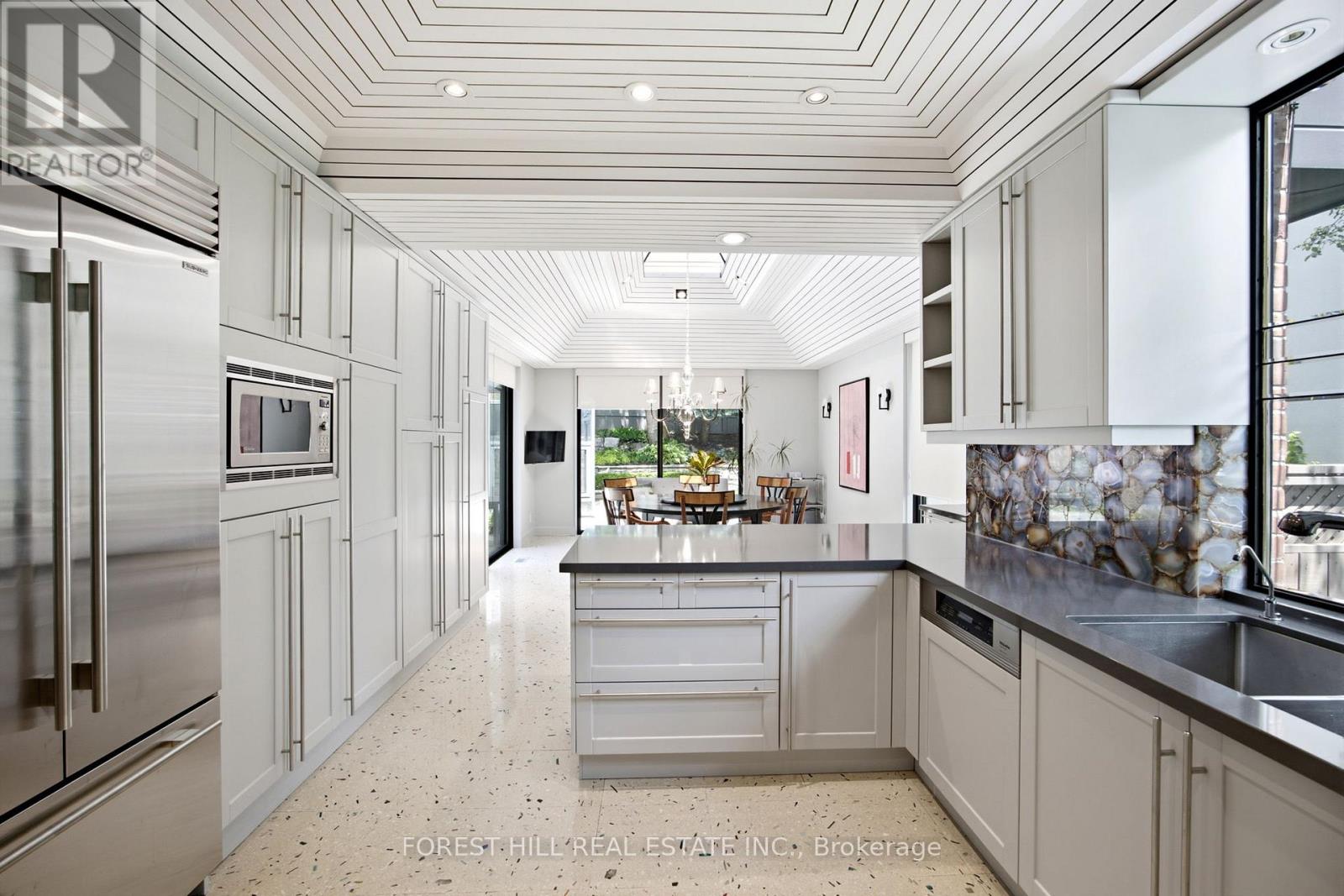 4 RIDGEWOOD ROAD - 12