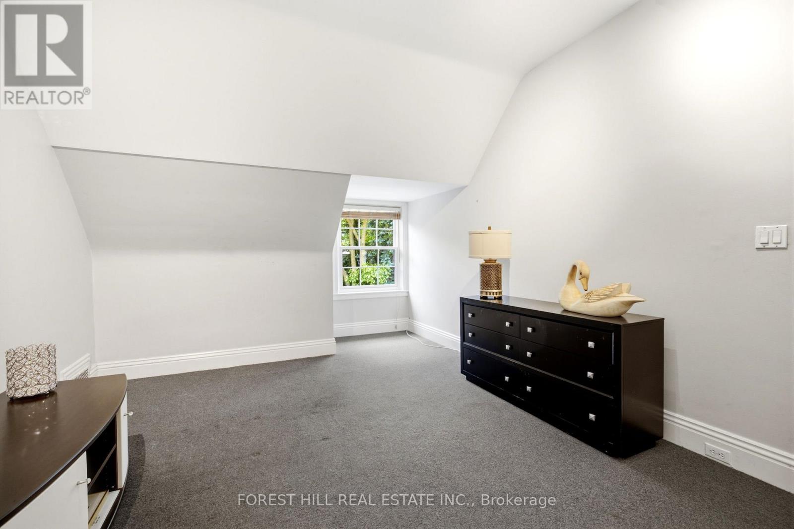4 RIDGEWOOD ROAD - 26