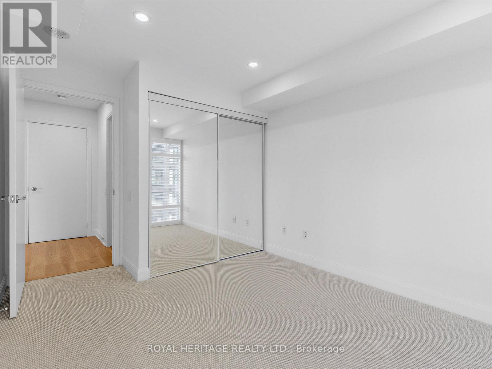 #2305 2181 YONGE STREET - 13