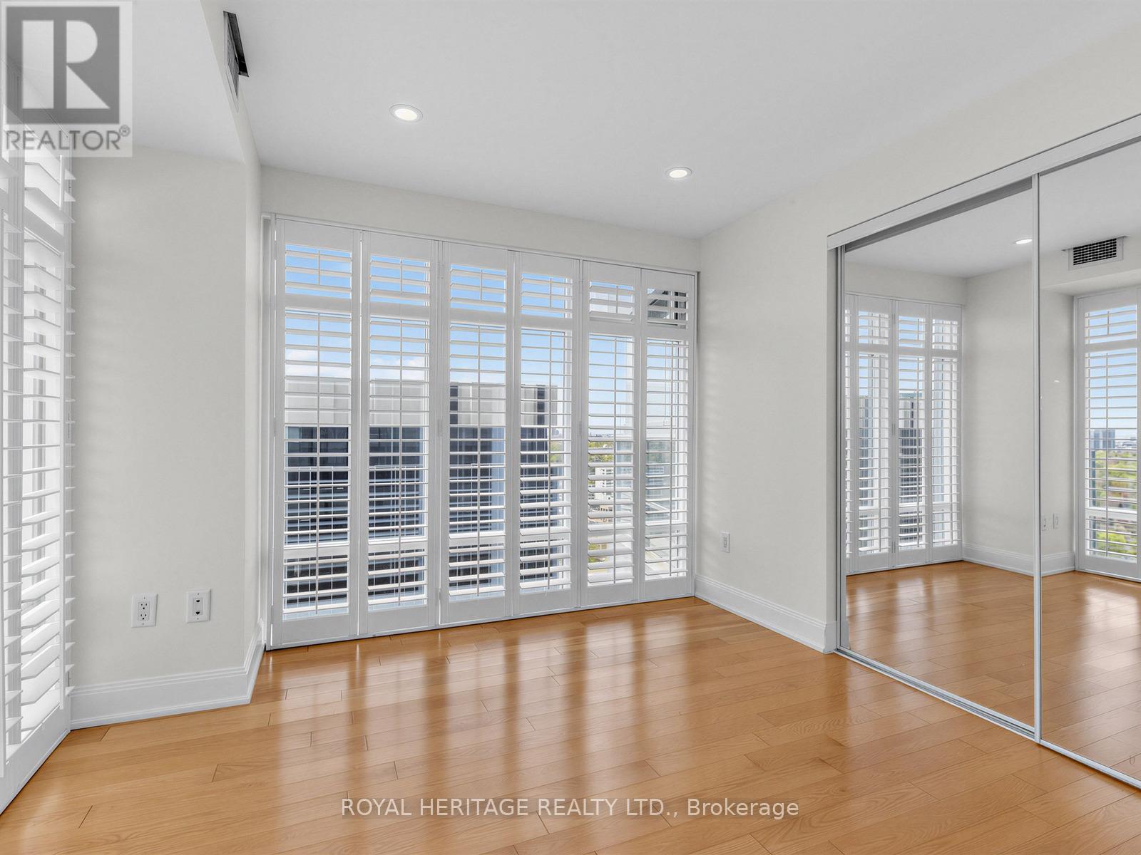 #2305 2181 YONGE STREET - 18