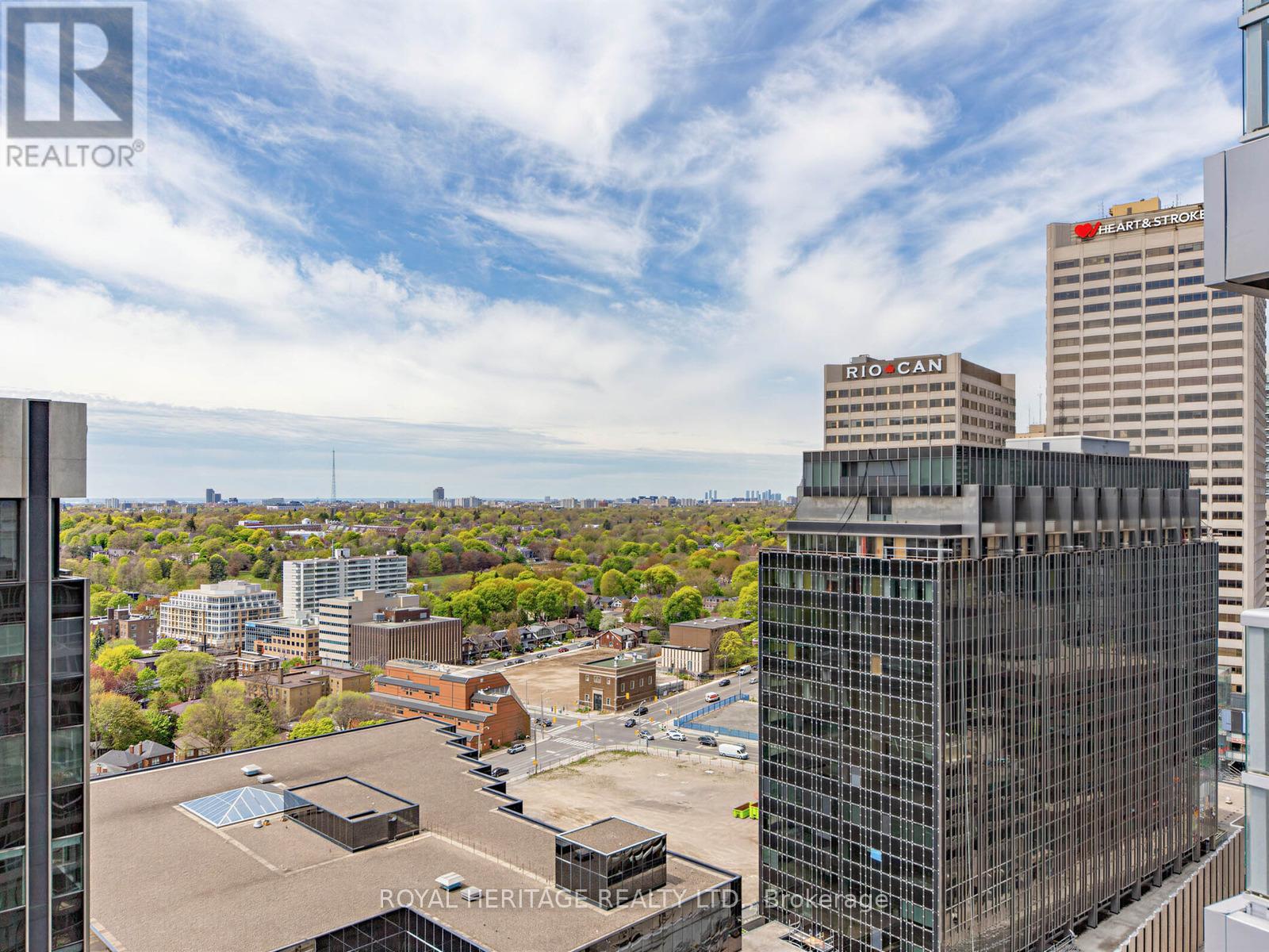 #2305 2181 YONGE STREET - 30