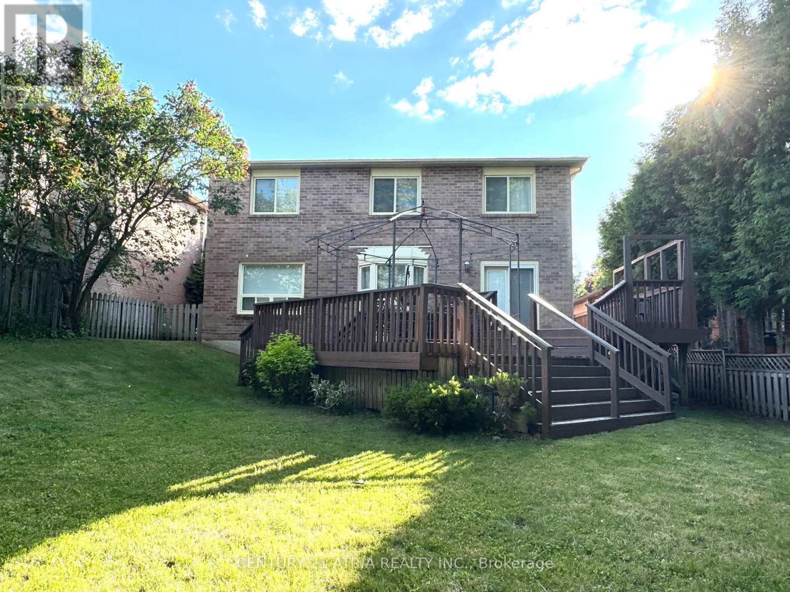 15 TIMPSON DRIVE - 40