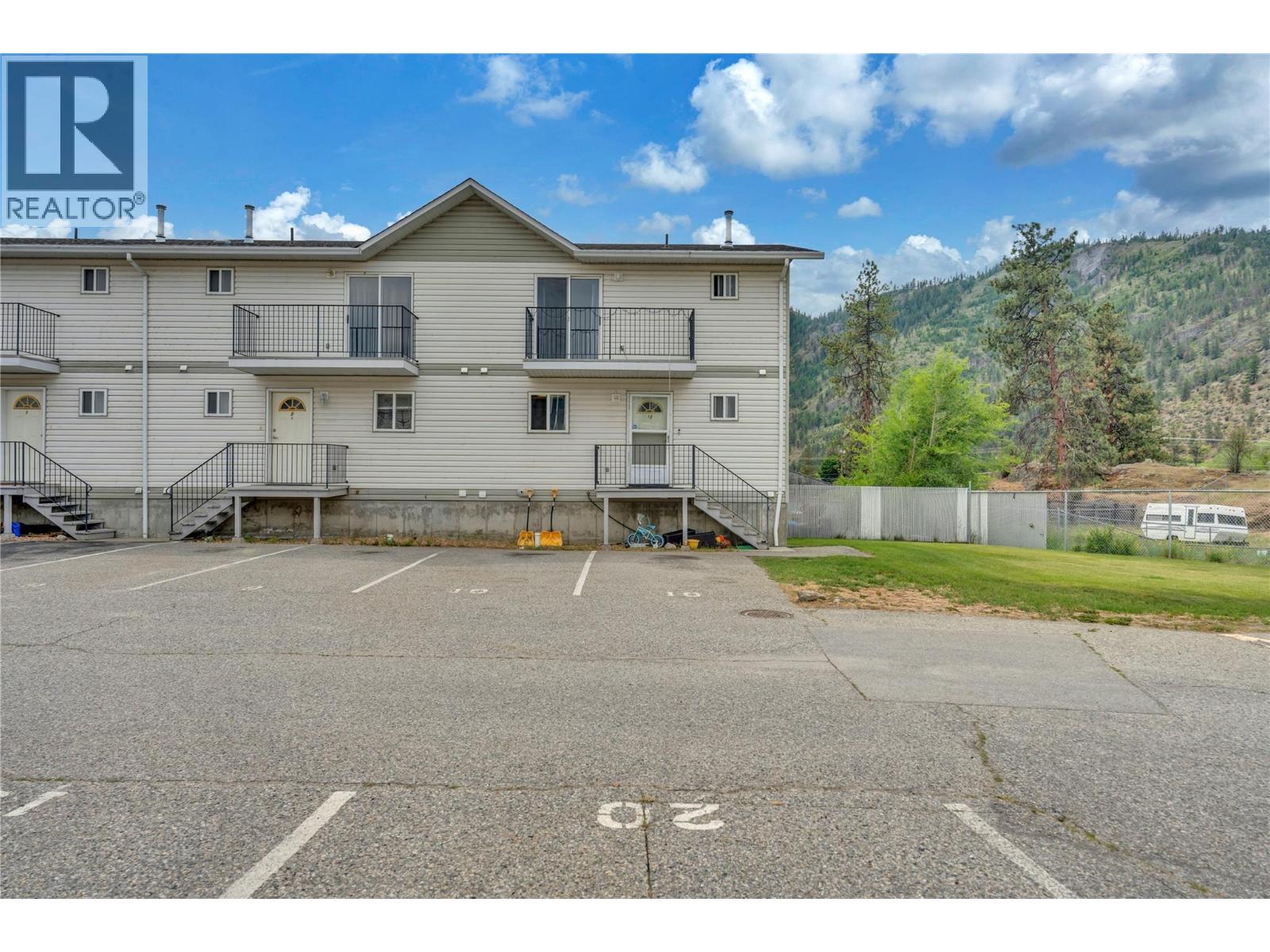 #10 1020 Cedar Street - 19