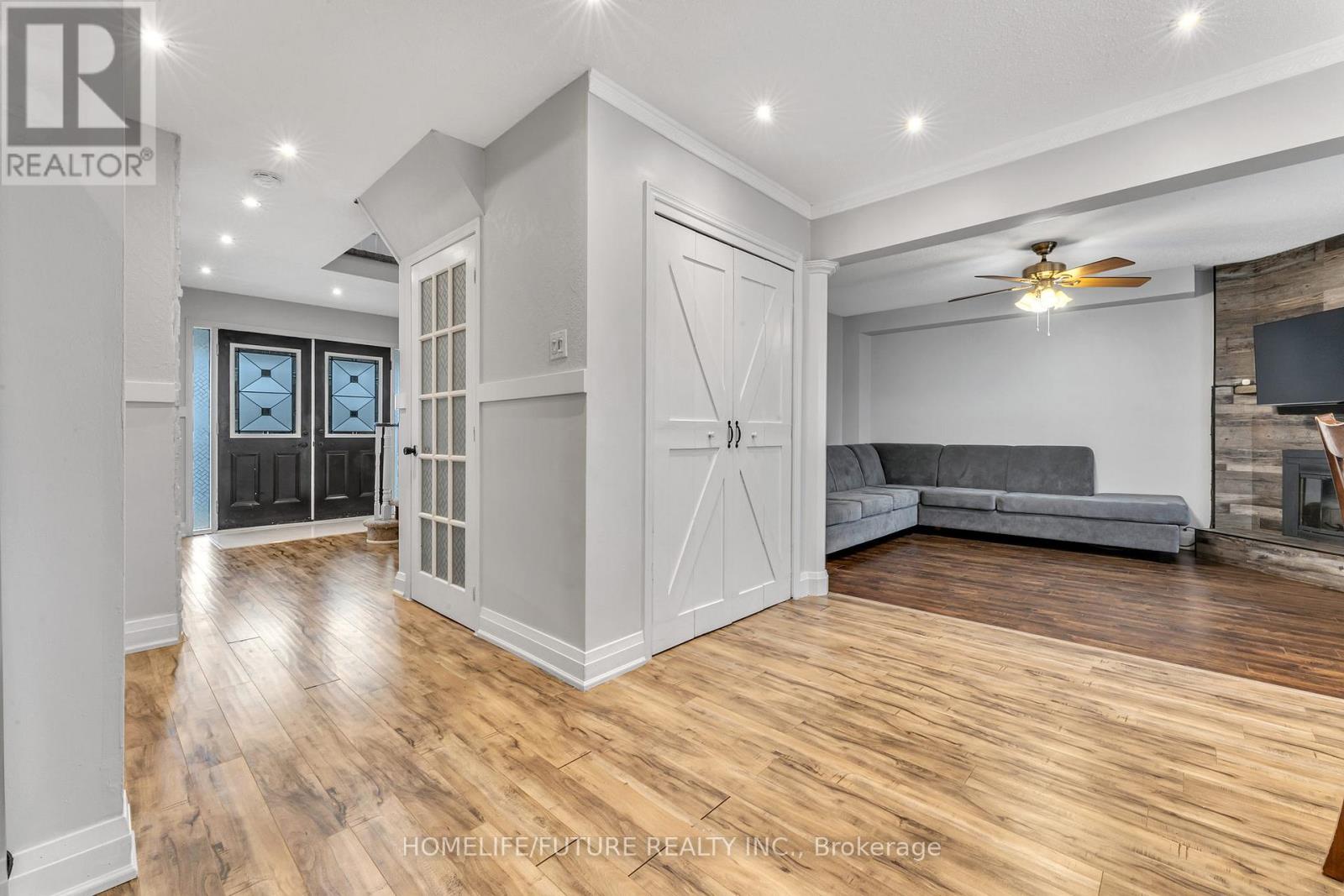 1600 MELMAN STREET - 13