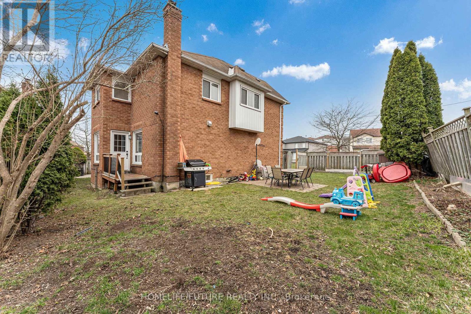 1600 MELMAN STREET - 36