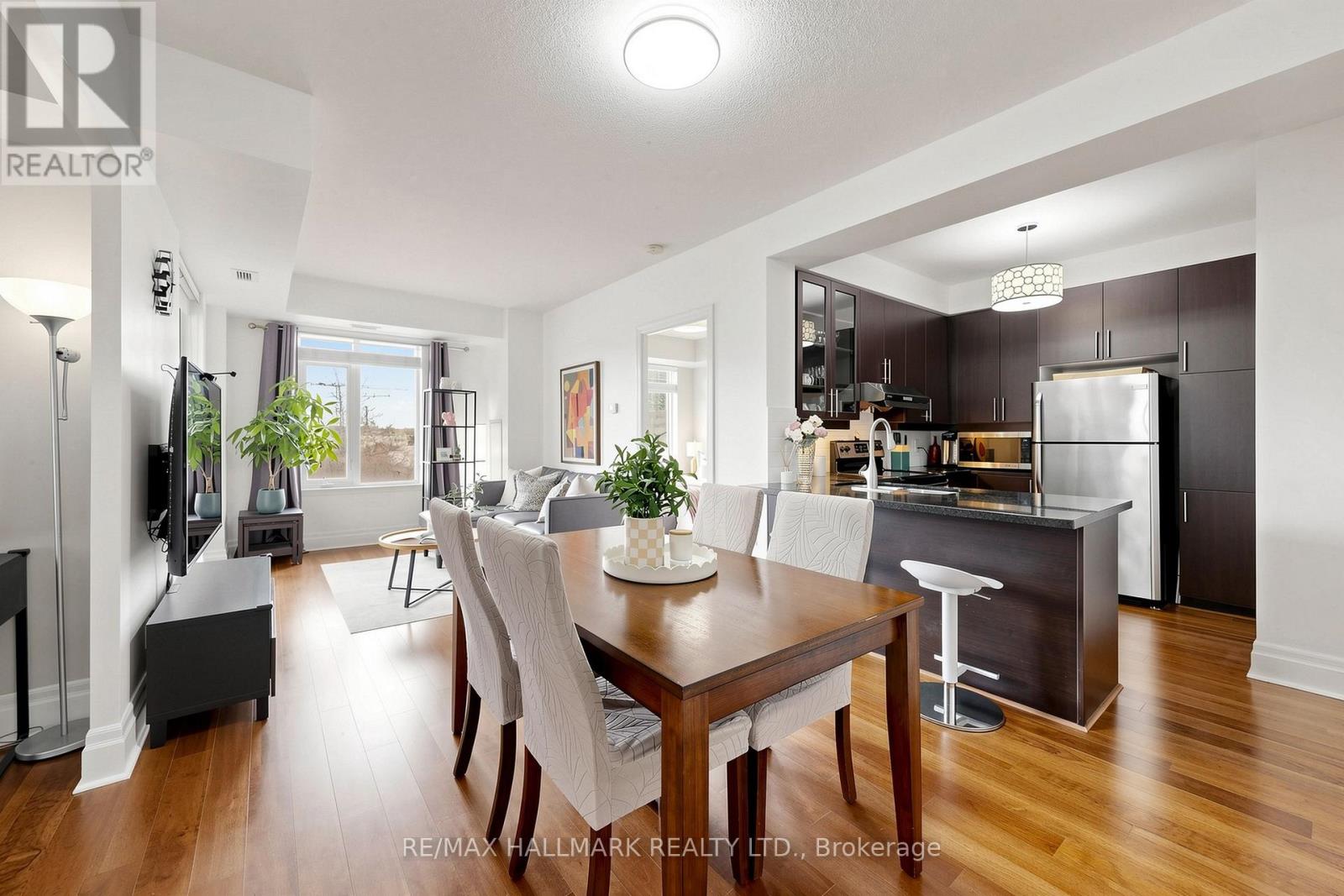 #203 151 UPPER DUKE CRESCENT - 14