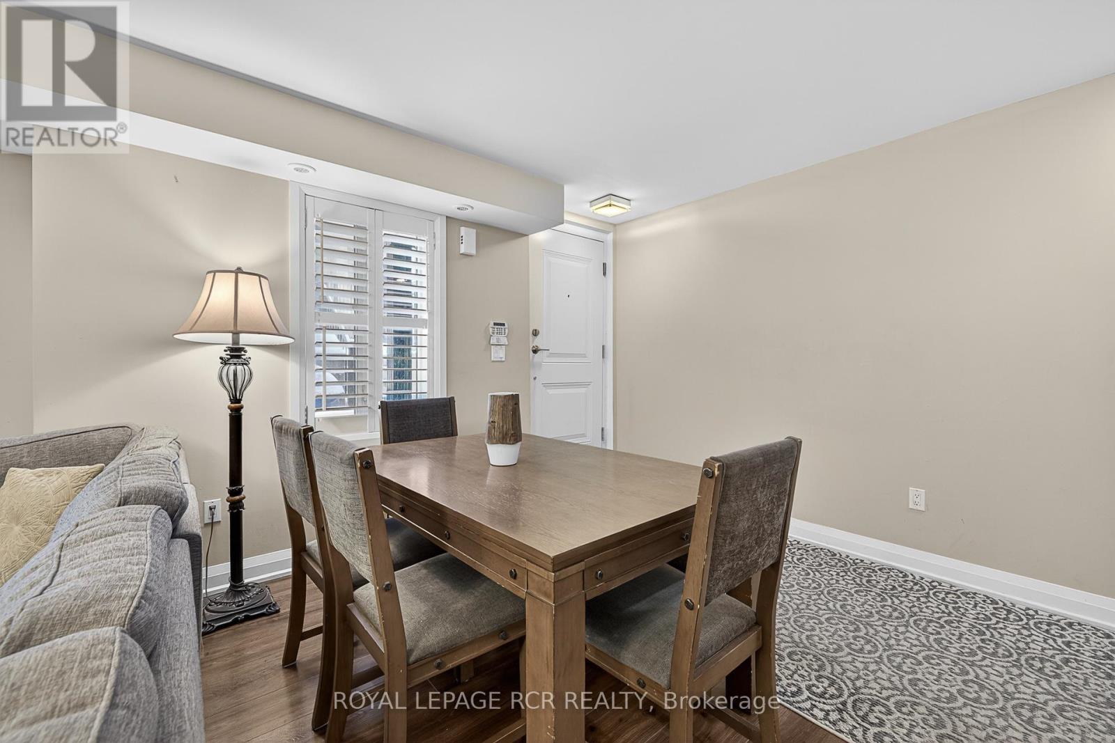 #138 326 JOHN STREET - 10