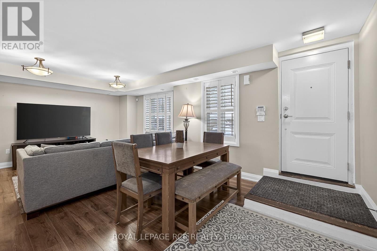 #138 326 JOHN STREET - 6
