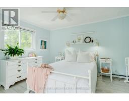 15 Wattie Road, Springwater, ON L9X0P8 Photo 12