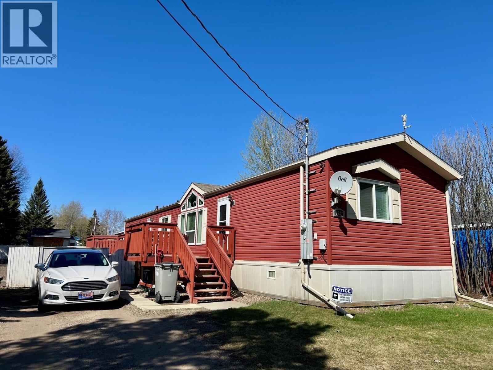 5227 42 STREET - 1