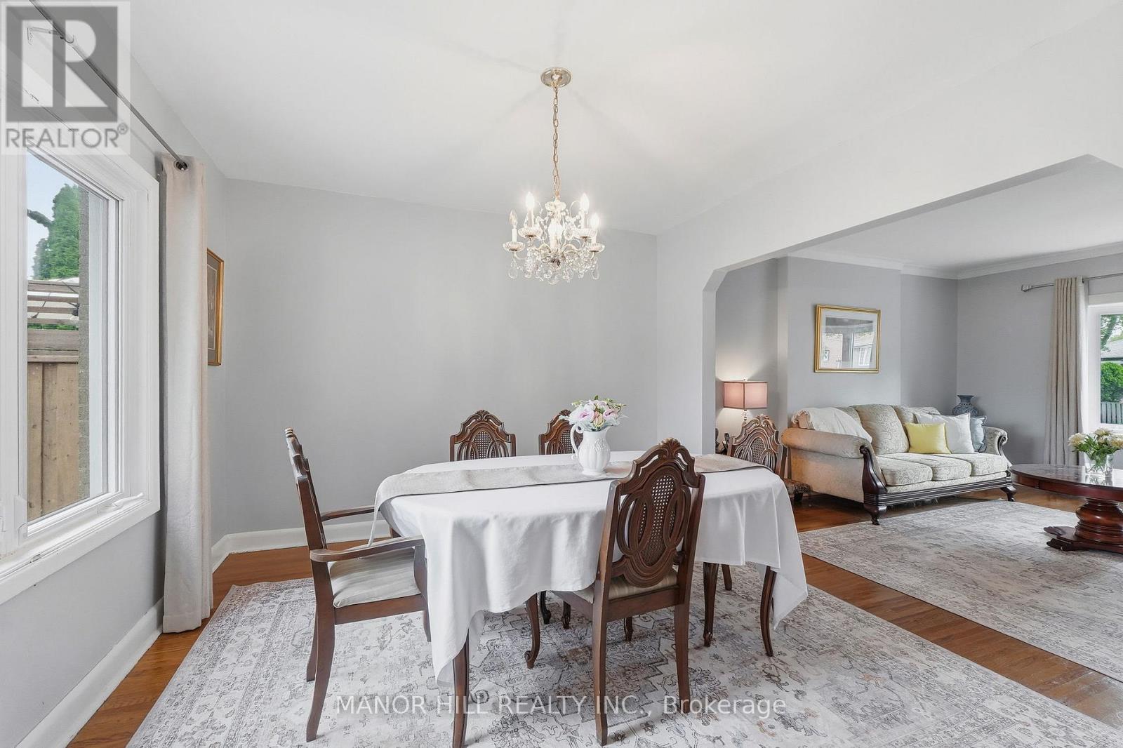 33 ROBINDALE AVENUE - 14