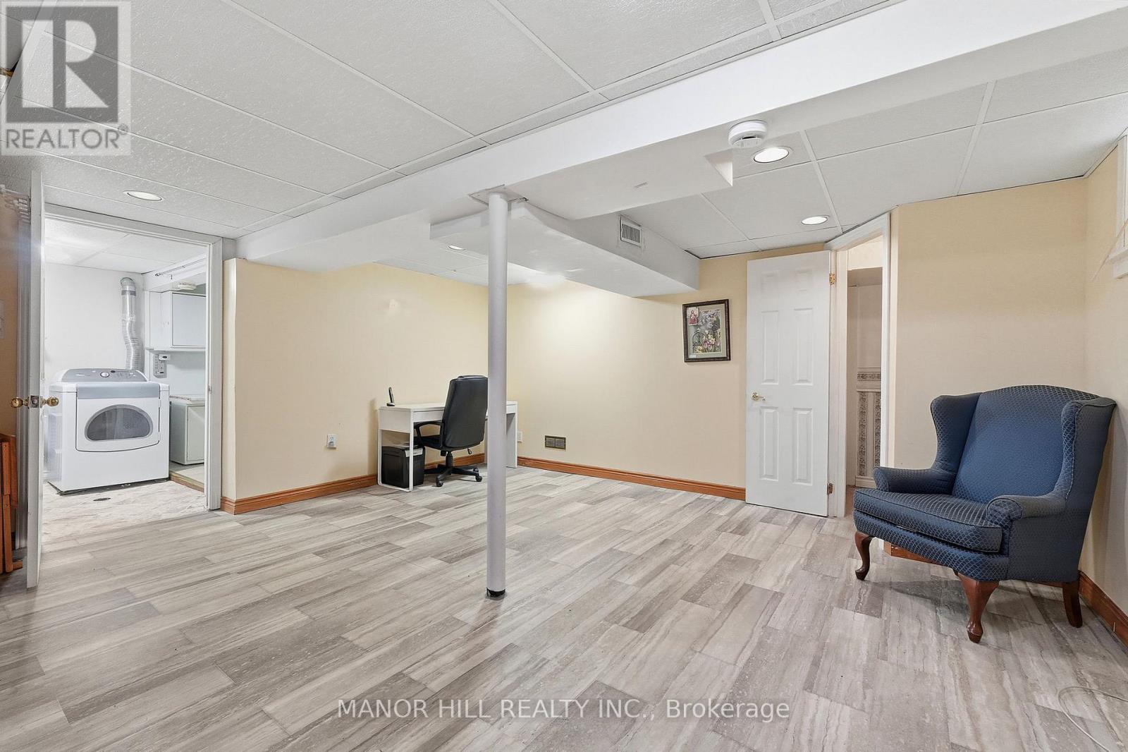 33 ROBINDALE AVENUE - 35