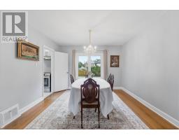 33 Robindale Avenue, Toronto, ON M8W4A8 Photo 11