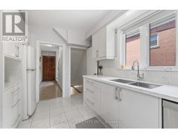 33 Robindale Avenue, Toronto, ON M8W4A8 Photo 19