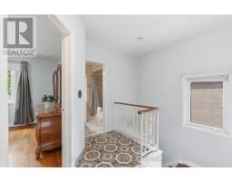 33 Robindale Avenue, Toronto, ON M8W4A8 Photo 22