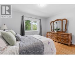33 Robindale Avenue, Toronto, ON M8W4A8 Photo 31