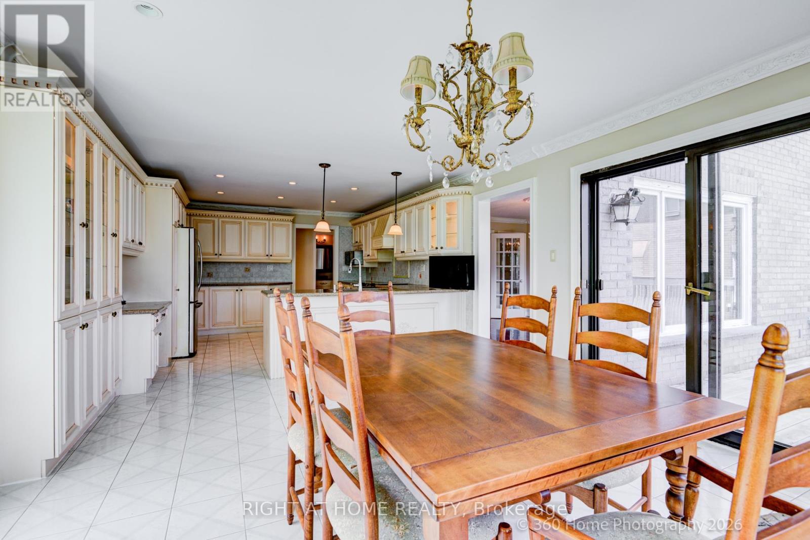5037 MISSISSAUGA ROAD - 13
