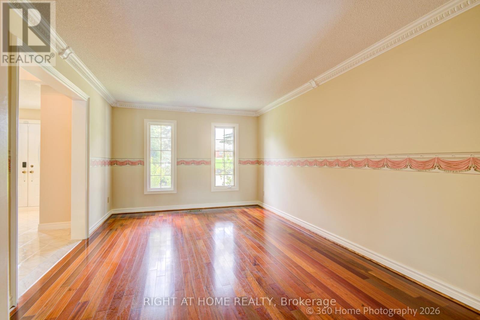 5037 MISSISSAUGA ROAD - 14