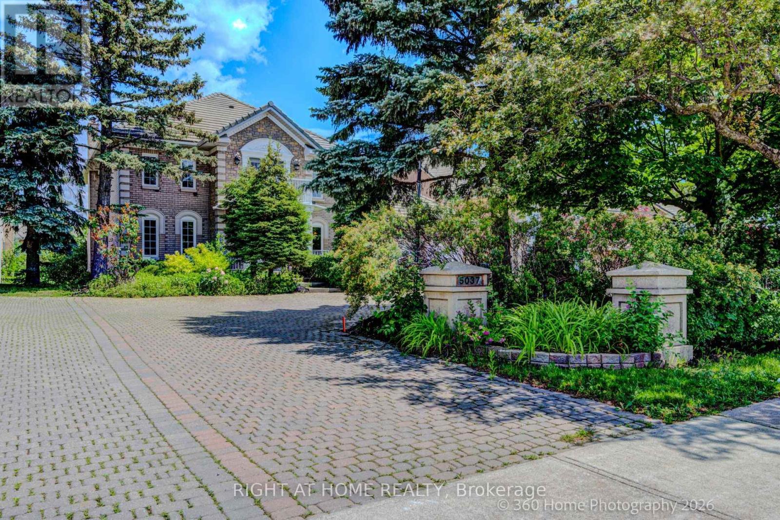 5037 MISSISSAUGA ROAD - 2