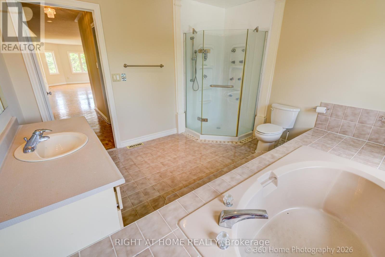 5037 MISSISSAUGA ROAD - 27