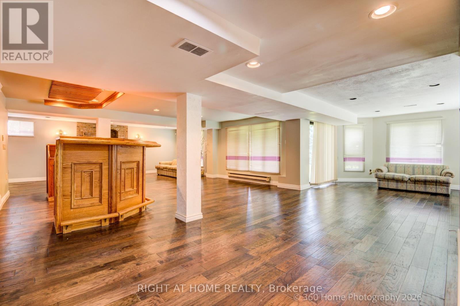 5037 MISSISSAUGA ROAD - 36