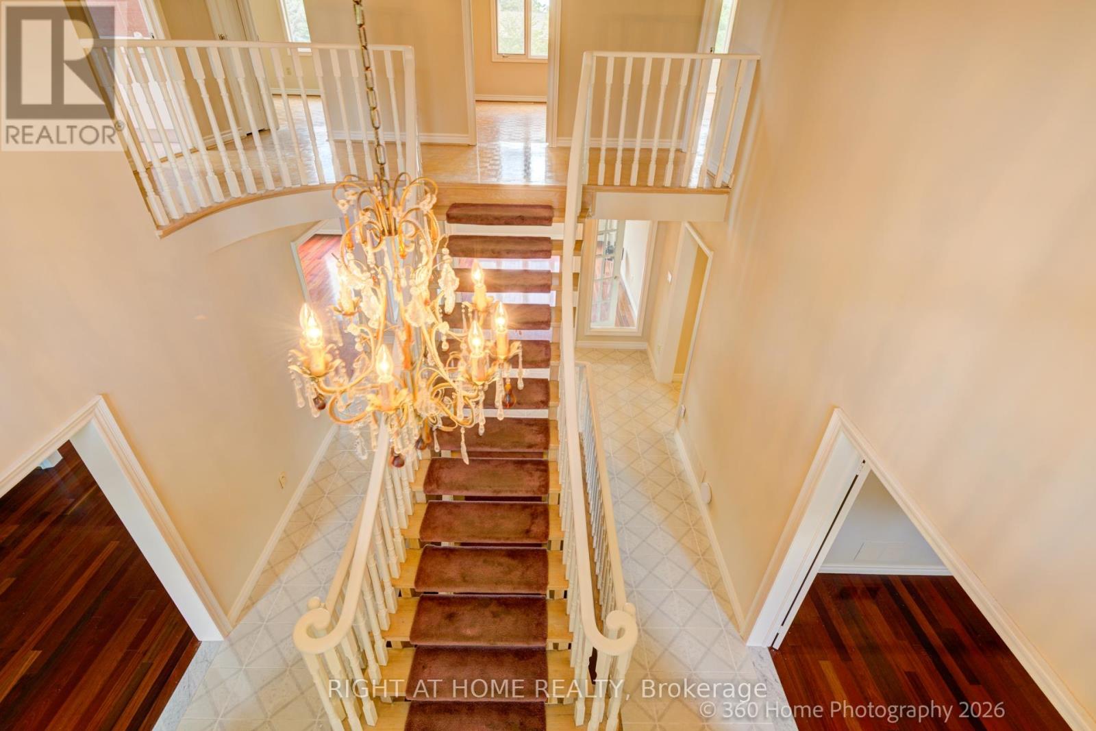 5037 MISSISSAUGA ROAD - 6