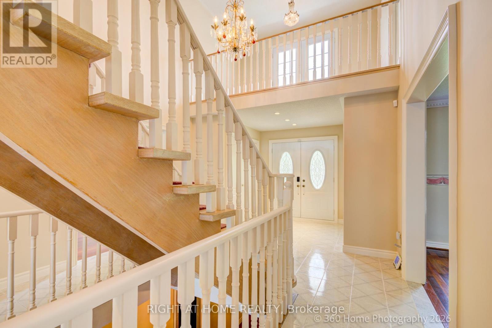 5037 MISSISSAUGA ROAD - 7