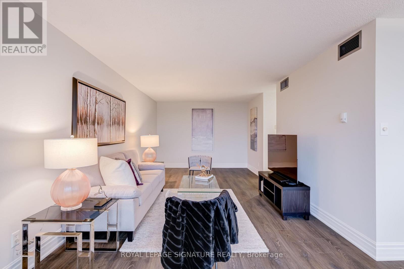 #405 880 DUNDAS STREET W - 15