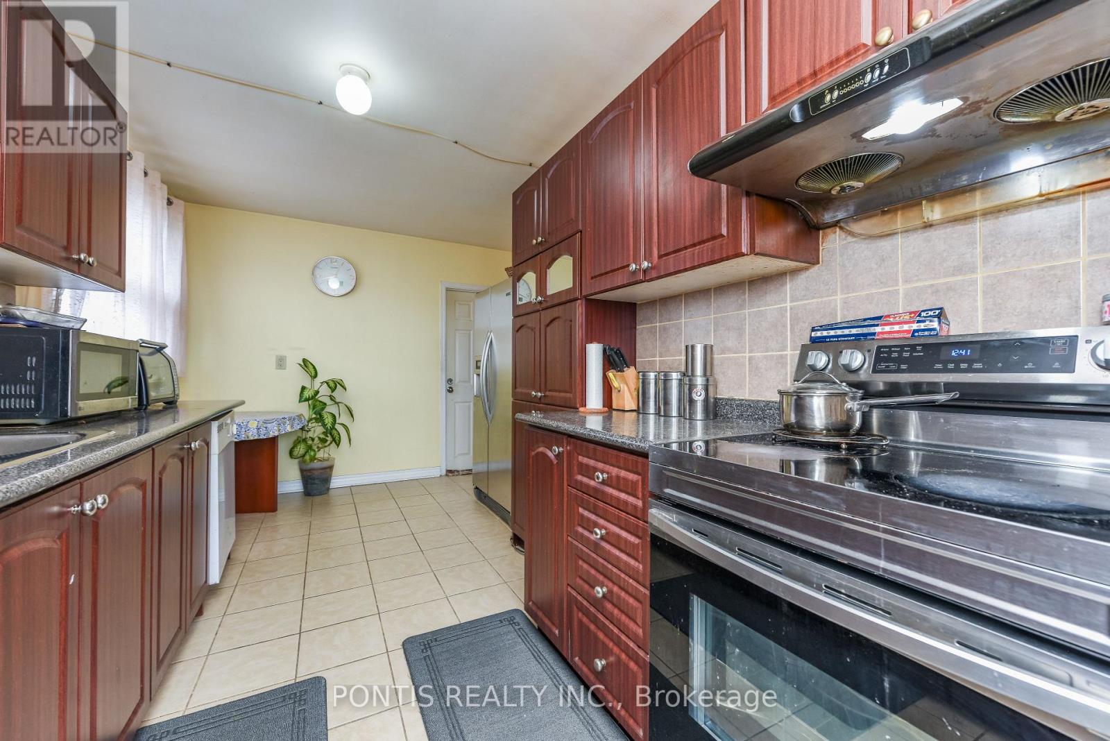 4 HASBROOKE DRIVE - 11